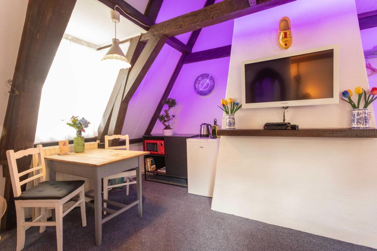 Tulip Of Amsterdam Bed & Breakfast Екстериор снимка