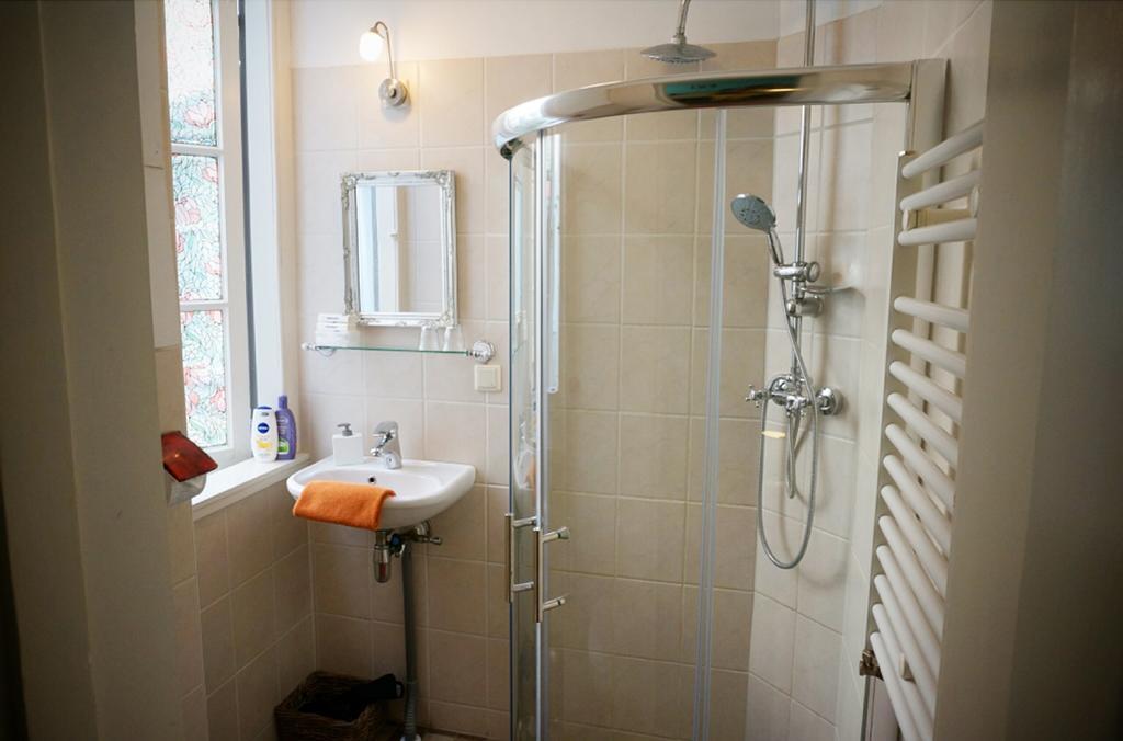 Tulip Of Amsterdam Bed & Breakfast Стая снимка