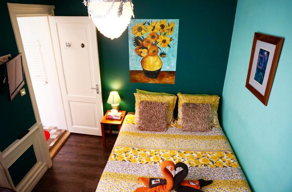 Tulip Of Amsterdam Bed & Breakfast Екстериор снимка